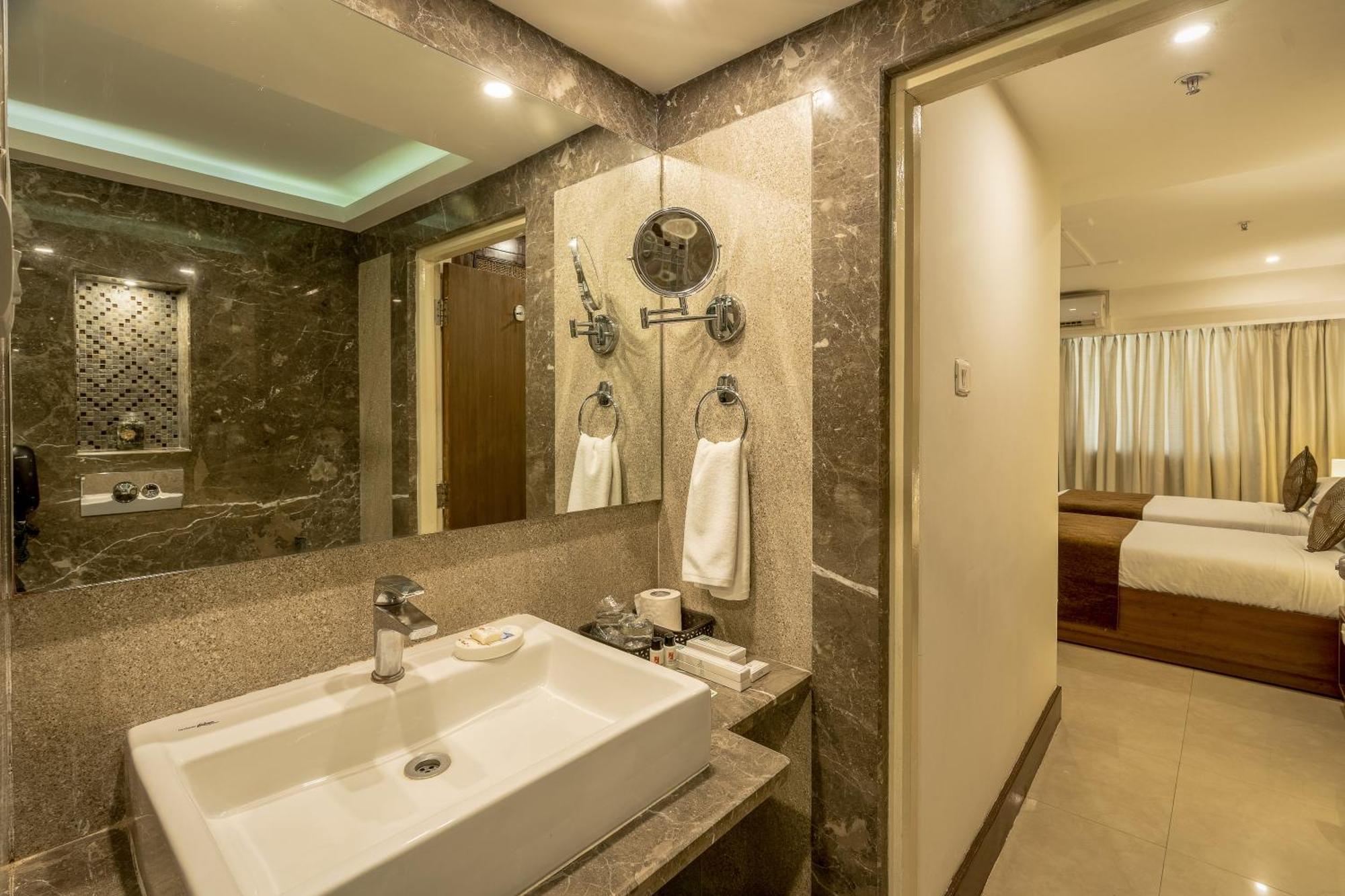 Hotel Ivory Tower Bengaluru Zewnętrze zdjęcie
